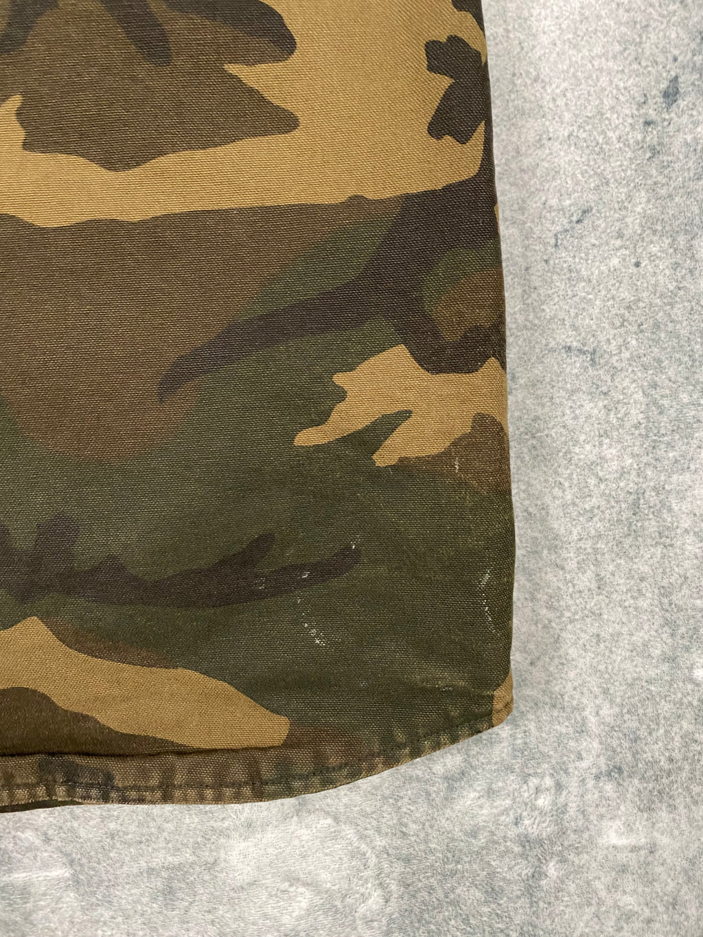 Carhartt Camouflage Vest – Workwear Archive – Lightly Insulated – Boxy Fit – Size M