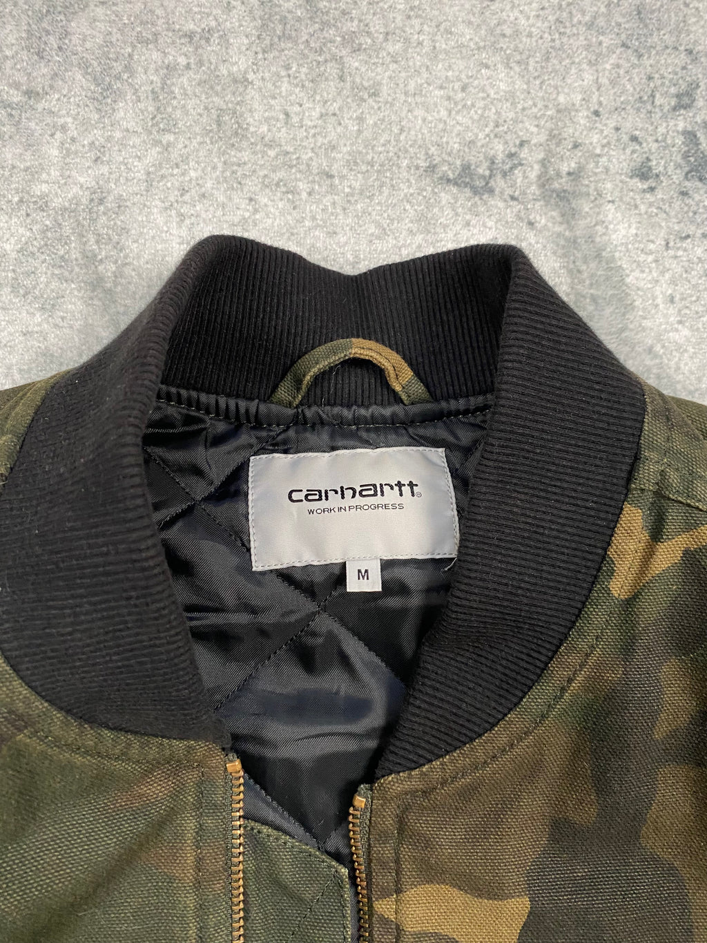Carhartt Camouflage Vest – Workwear Archive – Lightly Insulated – Boxy Fit – Size M
