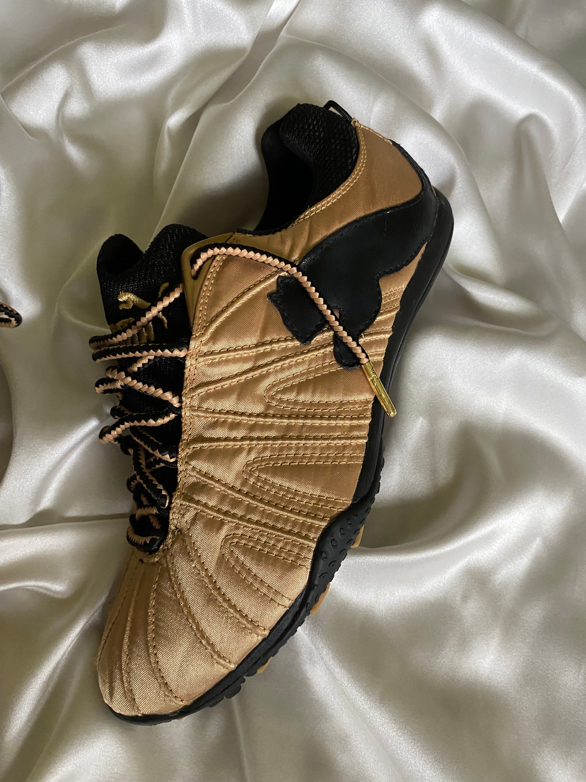 Golden Quilted PUMA speedcat – Size EU 38 – New Without Tags