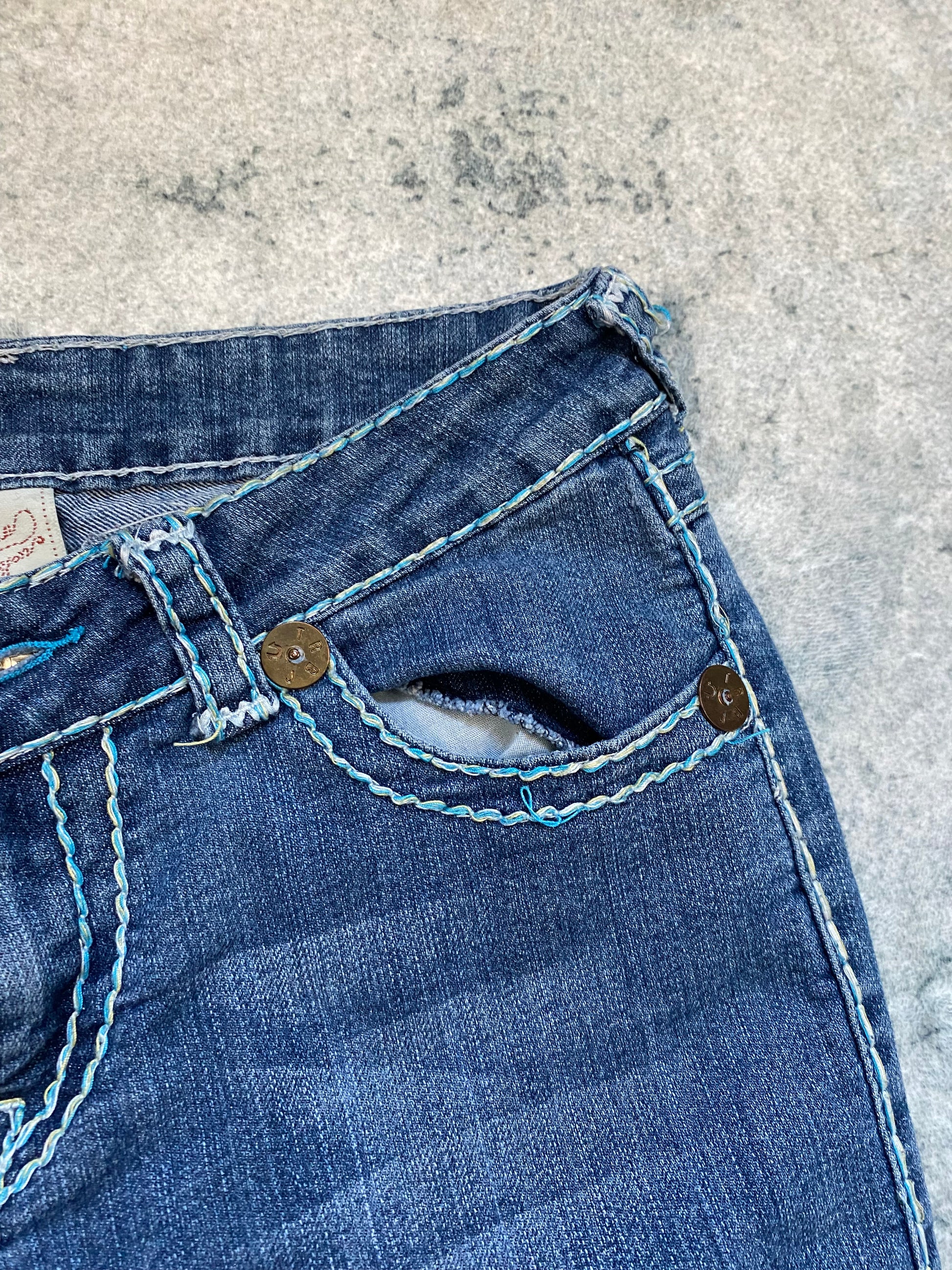 Vintage True Religion Women’s Jeans – Y2K Coquette – Size 28