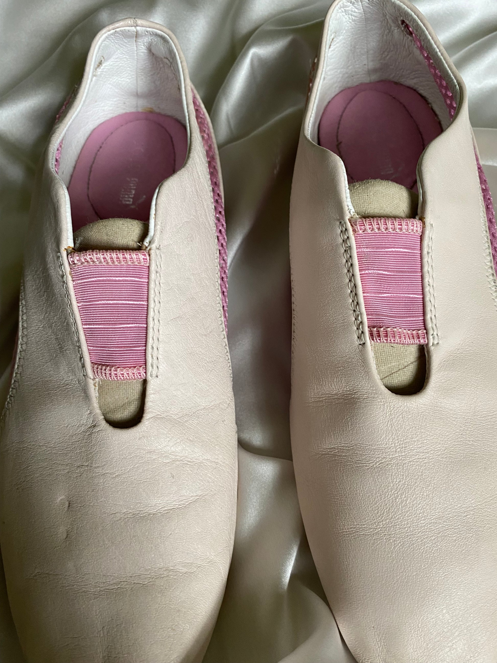 Soft Blush PUMA Slip-Ons – Size EU 39