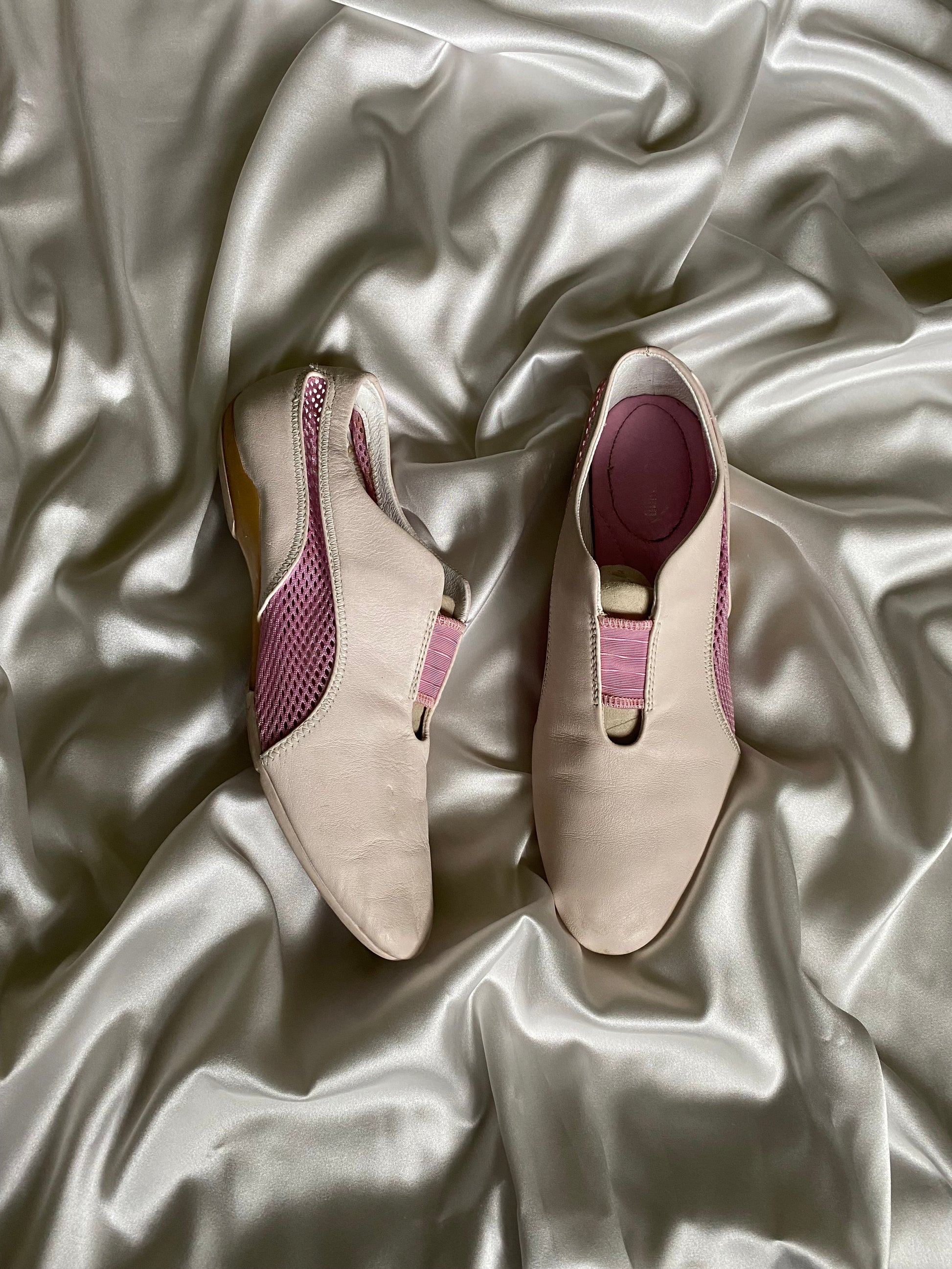 Soft Blush PUMA Slip-Ons – Size EU 39