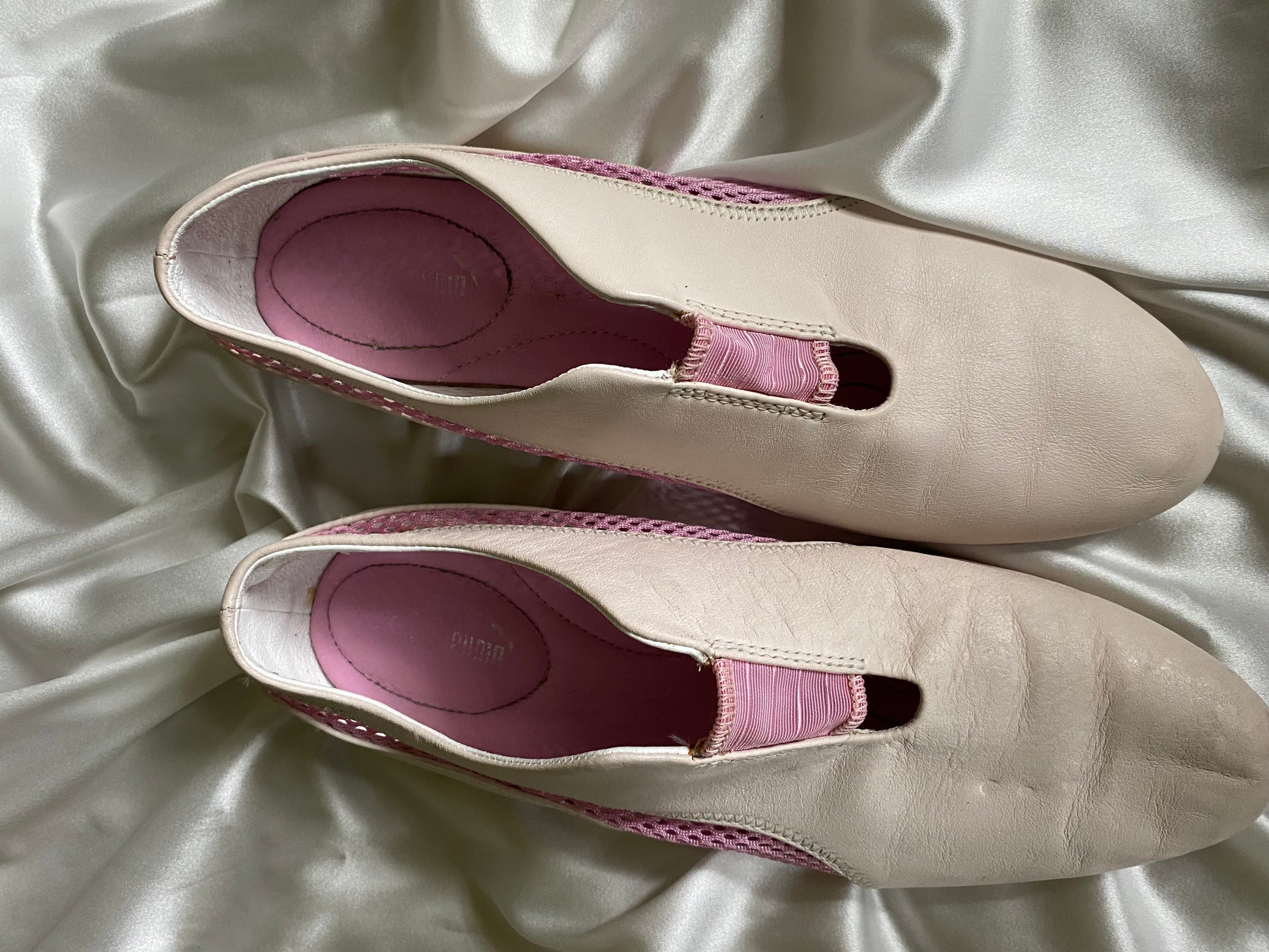 Soft Blush PUMA Slip-Ons – Size EU 39