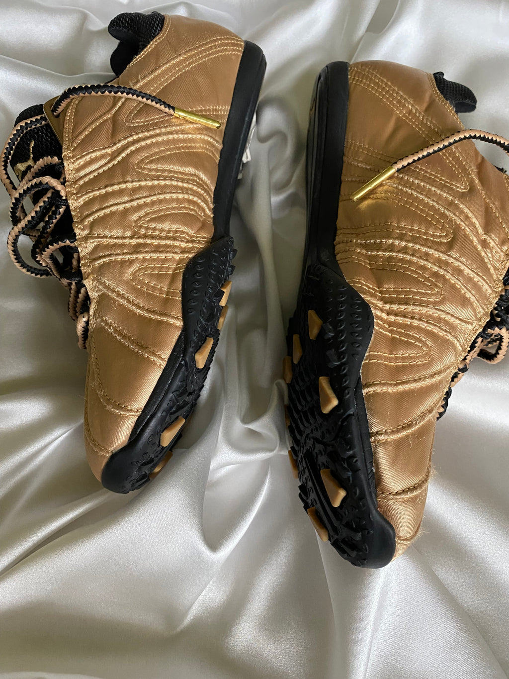 Golden Quilted PUMA speedcat – Size EU 38 – New Without Tags